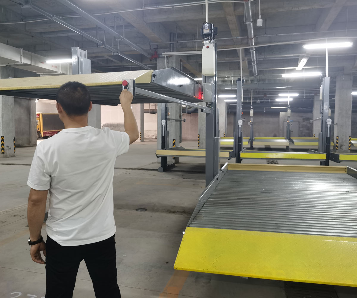 南江4柱机械立体停车设备改造